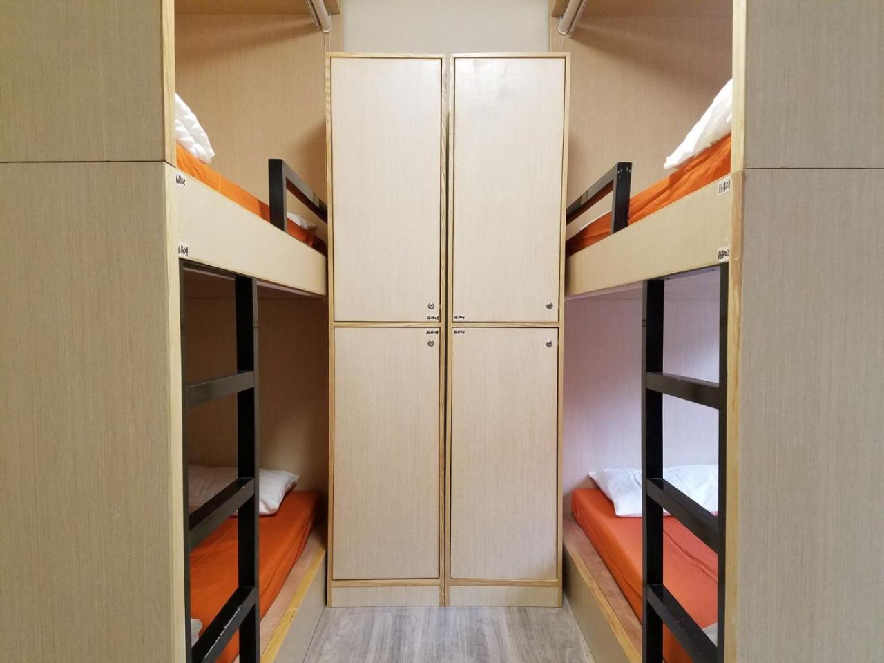 The Cove Hostel - Sea Ranch Hongkong Buitenkant foto